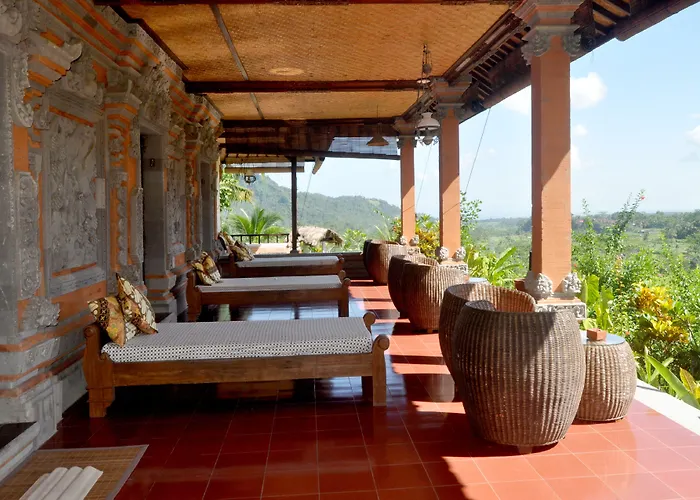 Subak Tabola 3*